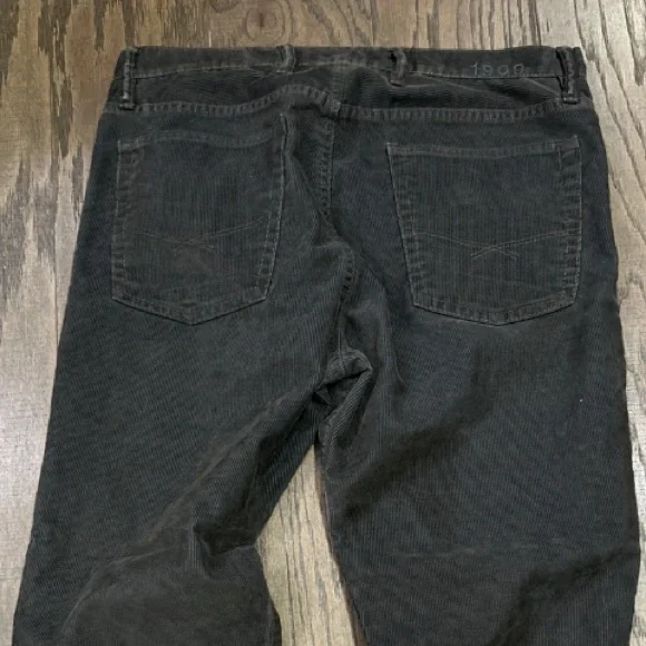 GAP Corduroy Pants - Picture 10 of 10